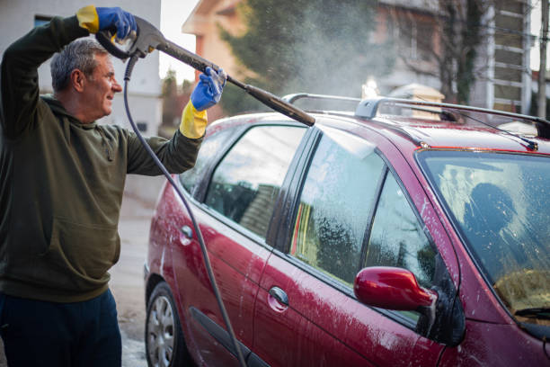 Garage Pressure Washing in Columbia, IL
